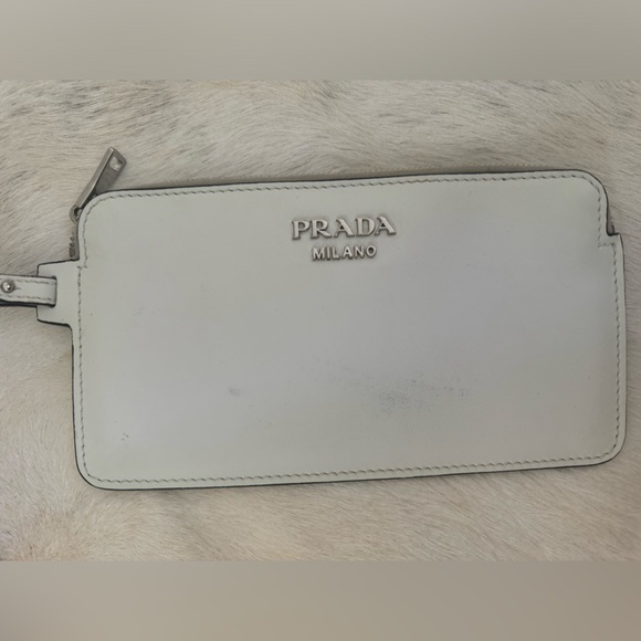 Prada tote in off white and black interior - Picture 9 of 11